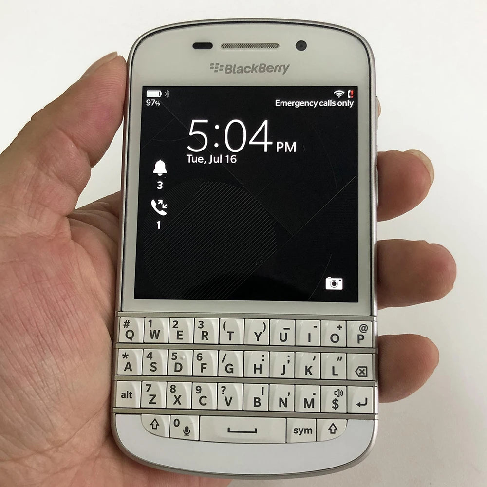 BlackBerry Q10 Unlocked – 4G LTE, 3.1" Display, 2GB RAM, 16GB, 8MP, QWERTY Keyboard