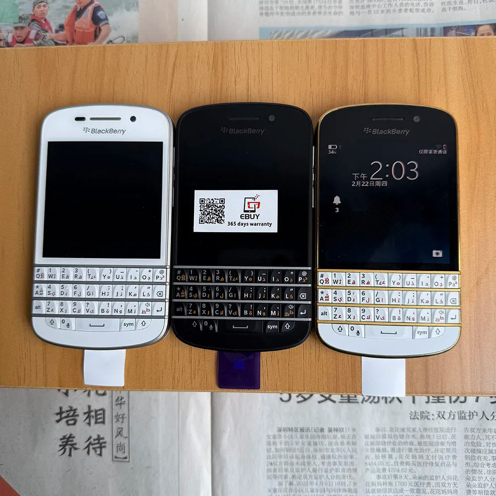 BlackBerry Q10 Unlocked – 4G LTE, 3.1" Display, 2GB RAM, 16GB, 8MP, QWERTY Keyboard